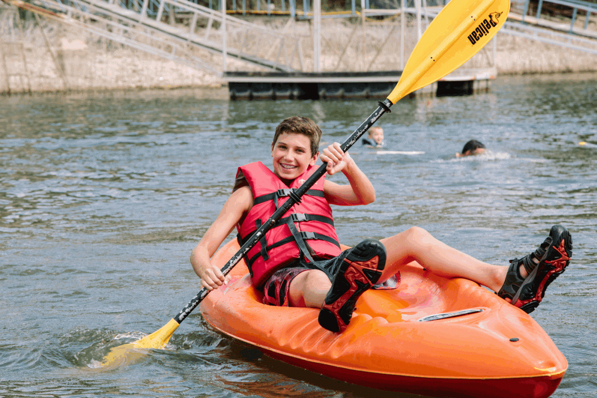 kayak-teen-boy-slide3_1370x913.gif